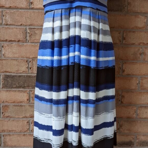 Sandra Darren striped sleeveless midi dress - Picture 3 of 8